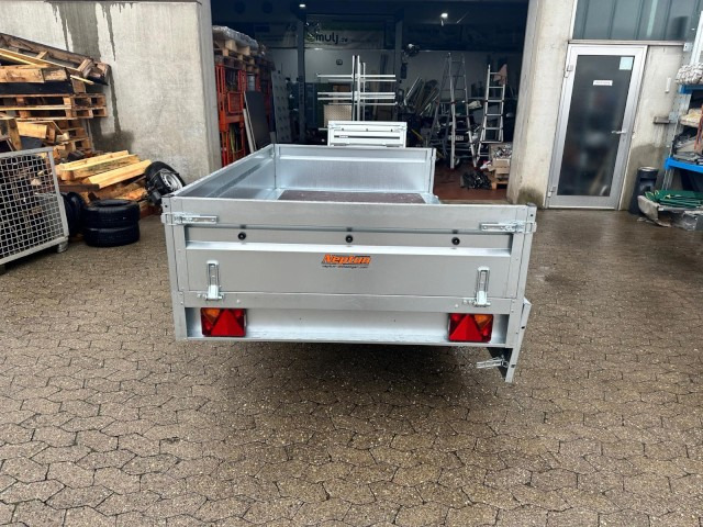 Neptun GN131, N13-263 KPS, 1300 kg 2630 x 1450 x 400 mm - Remolque de coche: foto 2 Neptun GN131, N13-263 KPS, 1300 kg 2630 x 1450 x 400 mm - Remolque de coche: foto 2