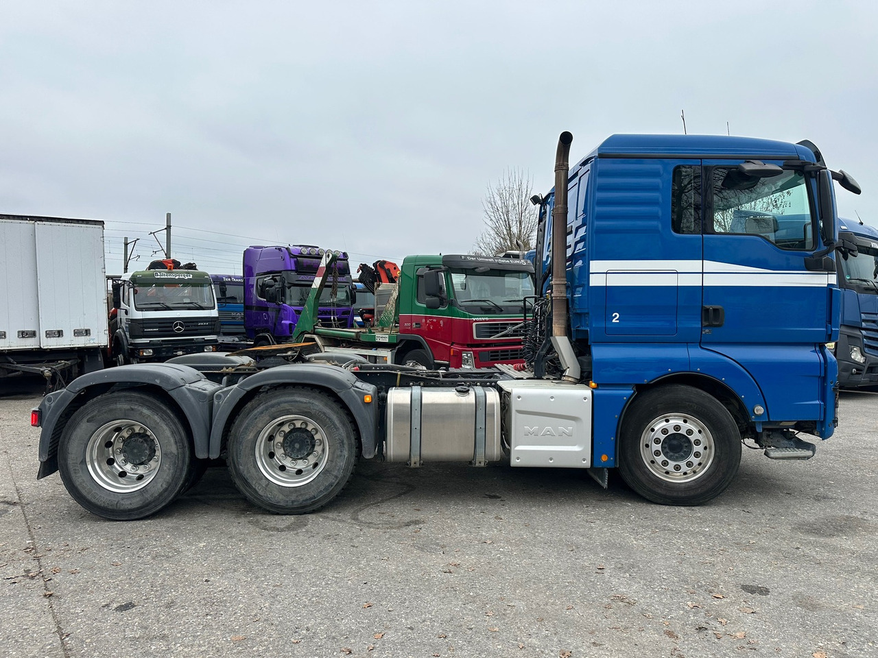MAN TGS 33.500 6x4 - Cabeza tractora: foto 3 MAN TGS 33.500 6x4 - Cabeza tractora: foto 3