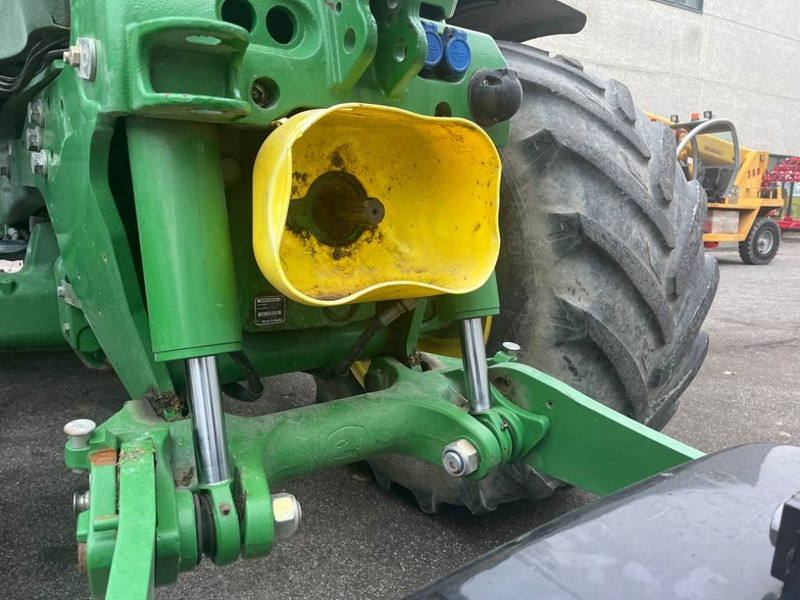 Tractor John Deere 6210 R AutoPower: foto 8 Tractor John Deere 6210 R AutoPower: foto 8