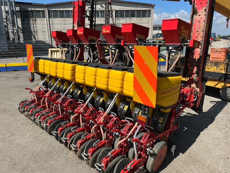 MaterMacc MS 8230 - Sembradora de precisión: foto 2 MaterMacc MS 8230 - Sembradora de precisión: foto 2