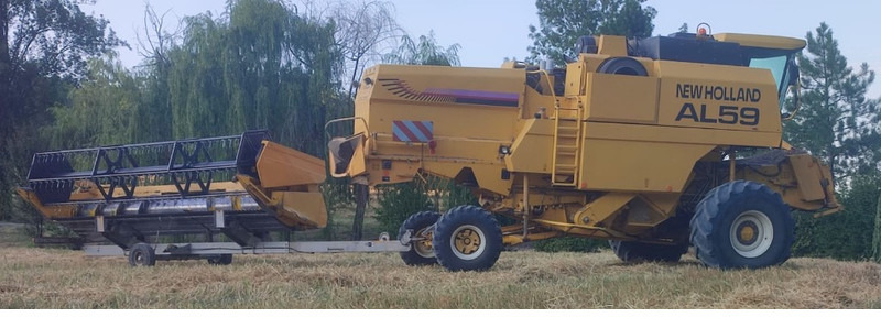 New Holland AL 59 - Cosechadora de granos: foto 5 New Holland AL 59 - Cosechadora de granos: foto 5