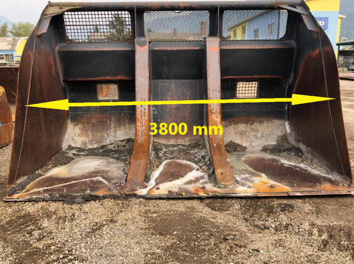 3800 mm Volvo - Cazo cargador para Maquinaria de construcción: foto 1 3800 mm Volvo - Cazo cargador para Maquinaria de construcción: foto 1