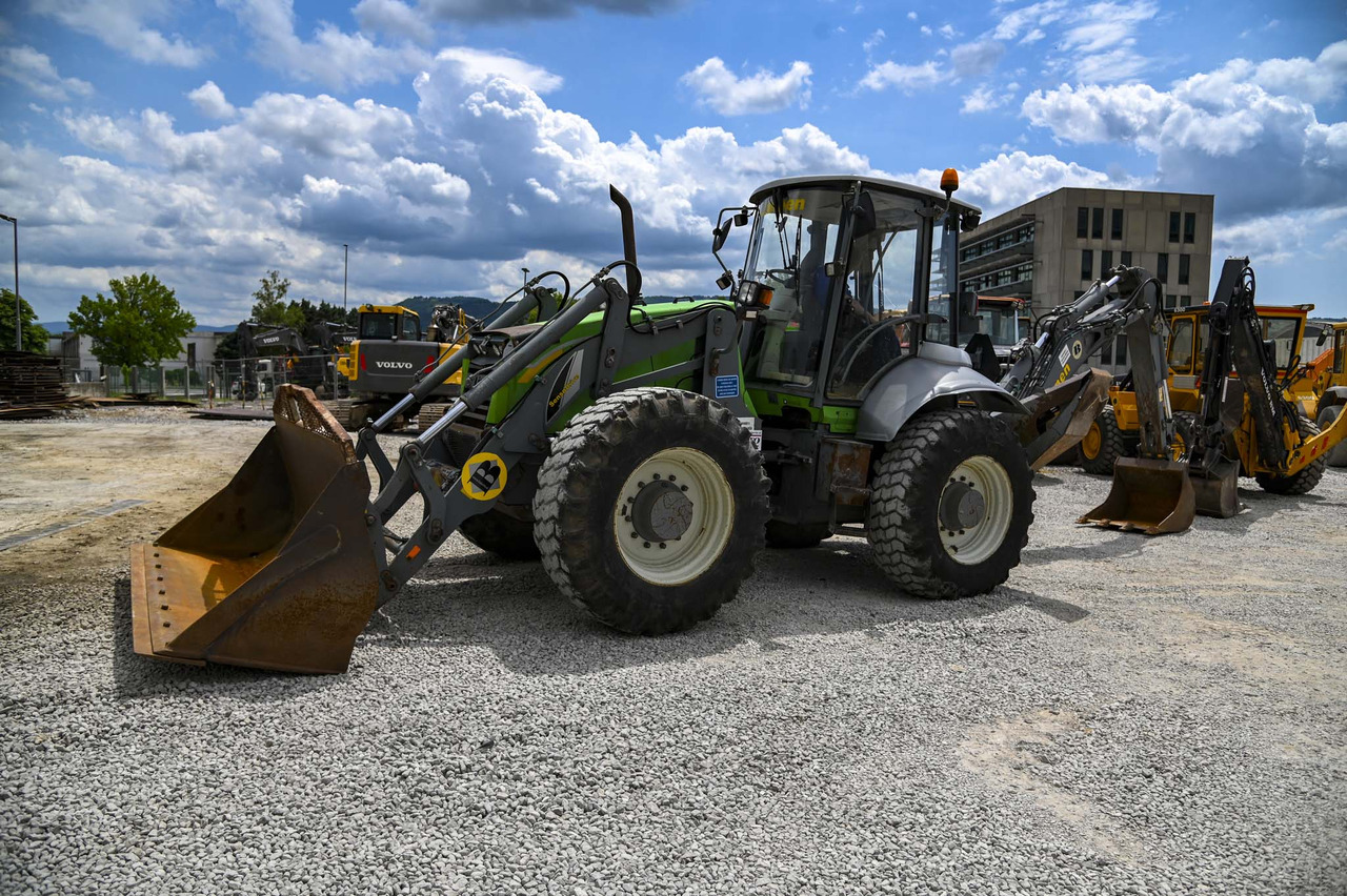 Lännen 8600E - Retroexcavadora: foto 2 Lännen 8600E - Retroexcavadora: foto 2