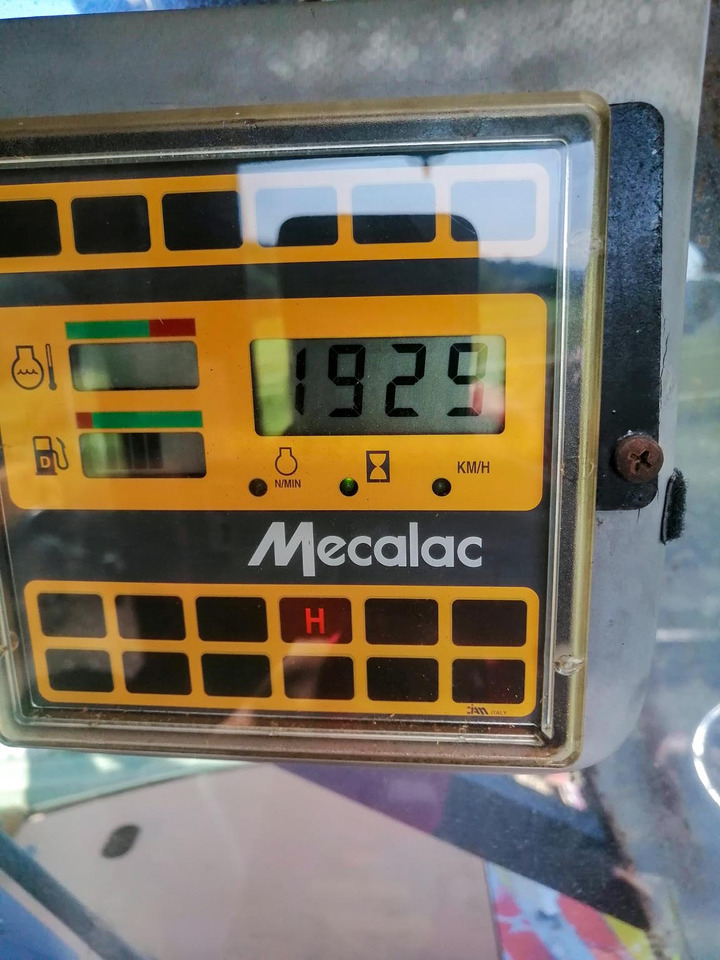 MECALAC 14 MXT - Excavadora de ruedas: foto 5 MECALAC 14 MXT - Excavadora de ruedas: foto 5