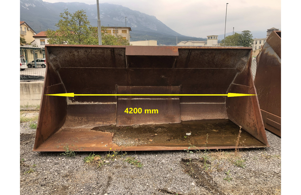 Verachtert loader bucket 4200 mm Volvo - Cazo cargador: foto 1 Verachtert loader bucket 4200 mm Volvo - Cazo cargador: foto 1