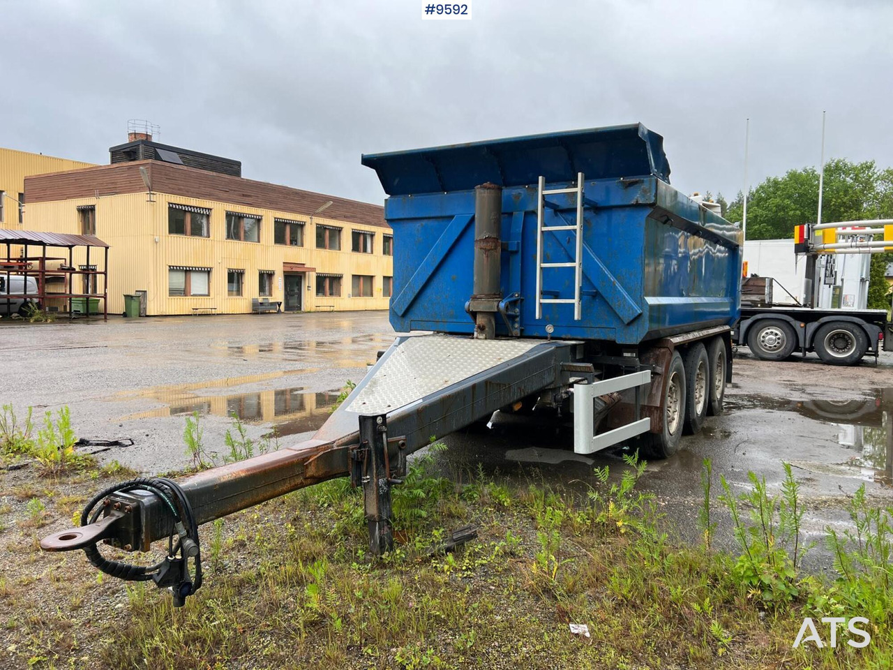 3-axle gravel trailer Alhu - Remolque volquete: foto 2 3-axle gravel trailer Alhu - Remolque volquete: foto 2