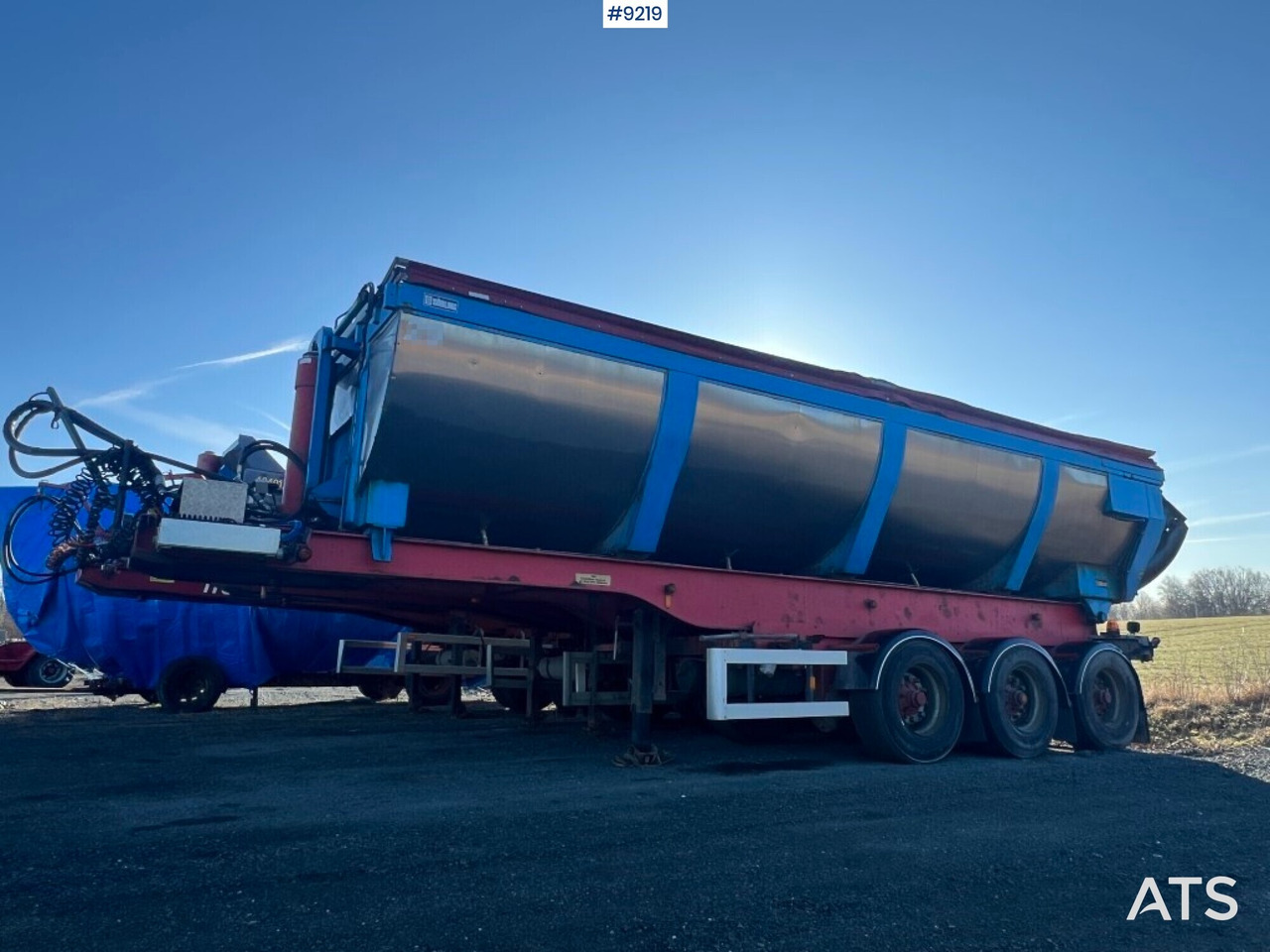 Asphalt trailer - KILAFORS - Remolque volquete: foto 1 Asphalt trailer - KILAFORS - Remolque volquete: foto 1