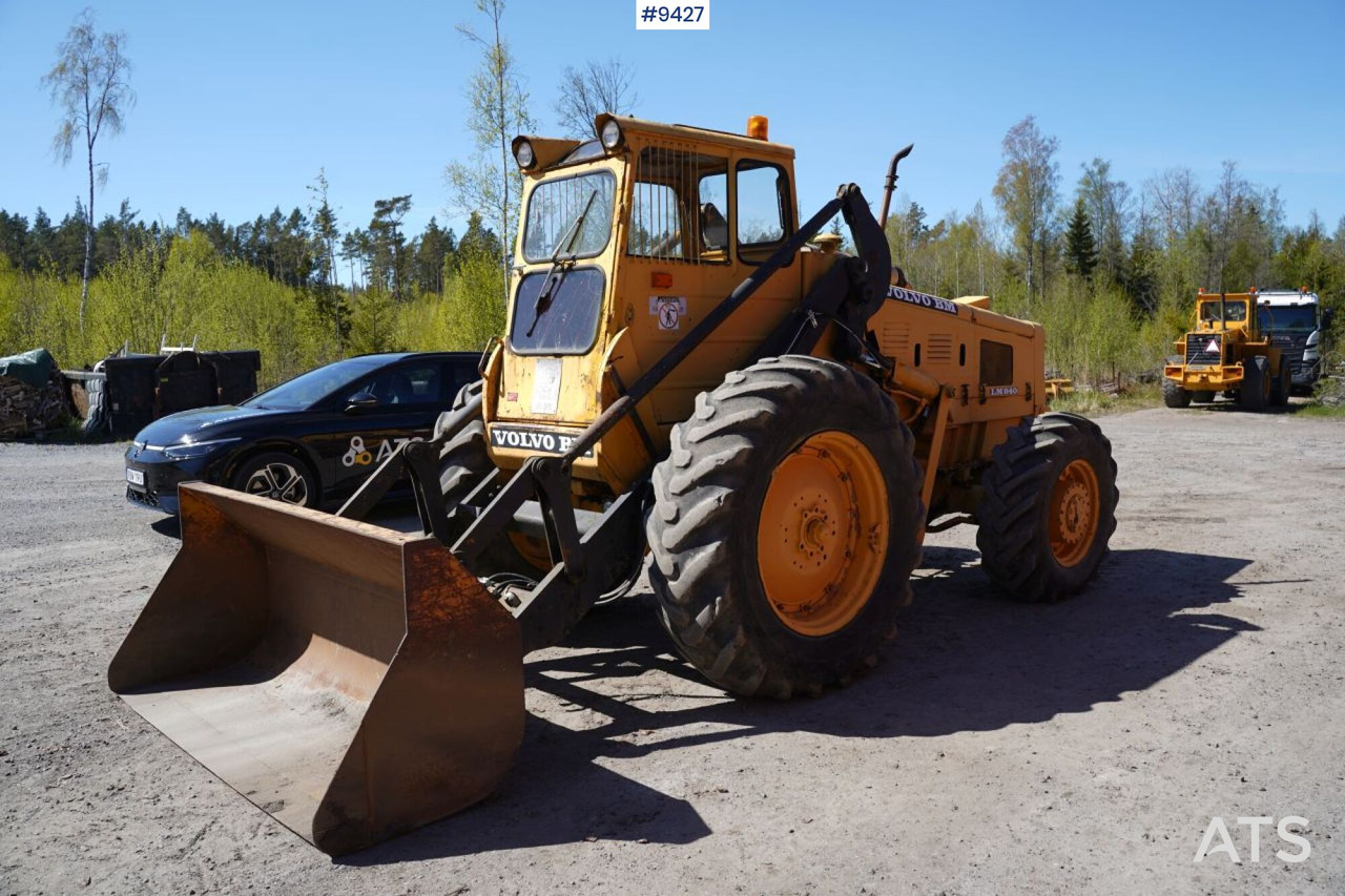 Backhoe loader Volvo BM 840 - Cargadora de ruedas: foto 1 Backhoe loader Volvo BM 840 - Cargadora de ruedas: foto 1