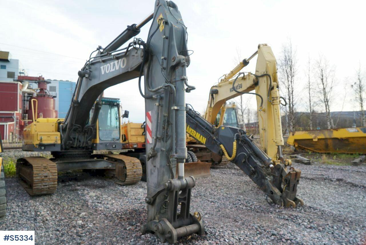 EXCAVATOR Volvo EC360 BLC WITH BUCKET - Excavadora: foto 1 EXCAVATOR Volvo EC360 BLC WITH BUCKET - Excavadora: foto 1