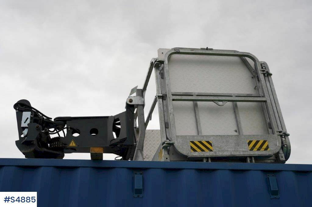 Manipulador telescópico Magni RTH 6,30 SH-M/C Around turning telescopic loader: foto 43