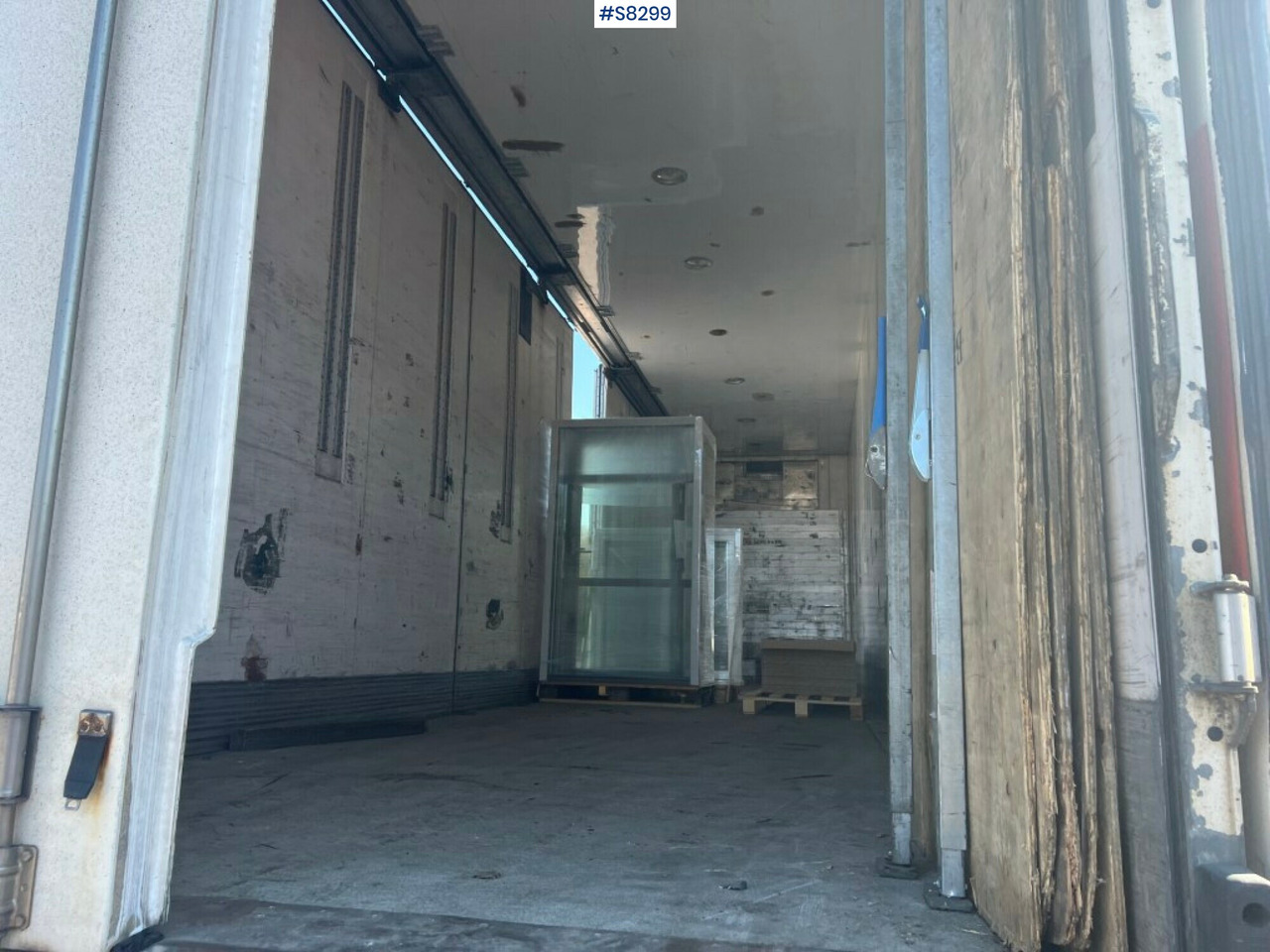 Parator CV 18-20 - Remolque frigorífico: foto 4 Parator CV 18-20 - Remolque frigorífico: foto 4