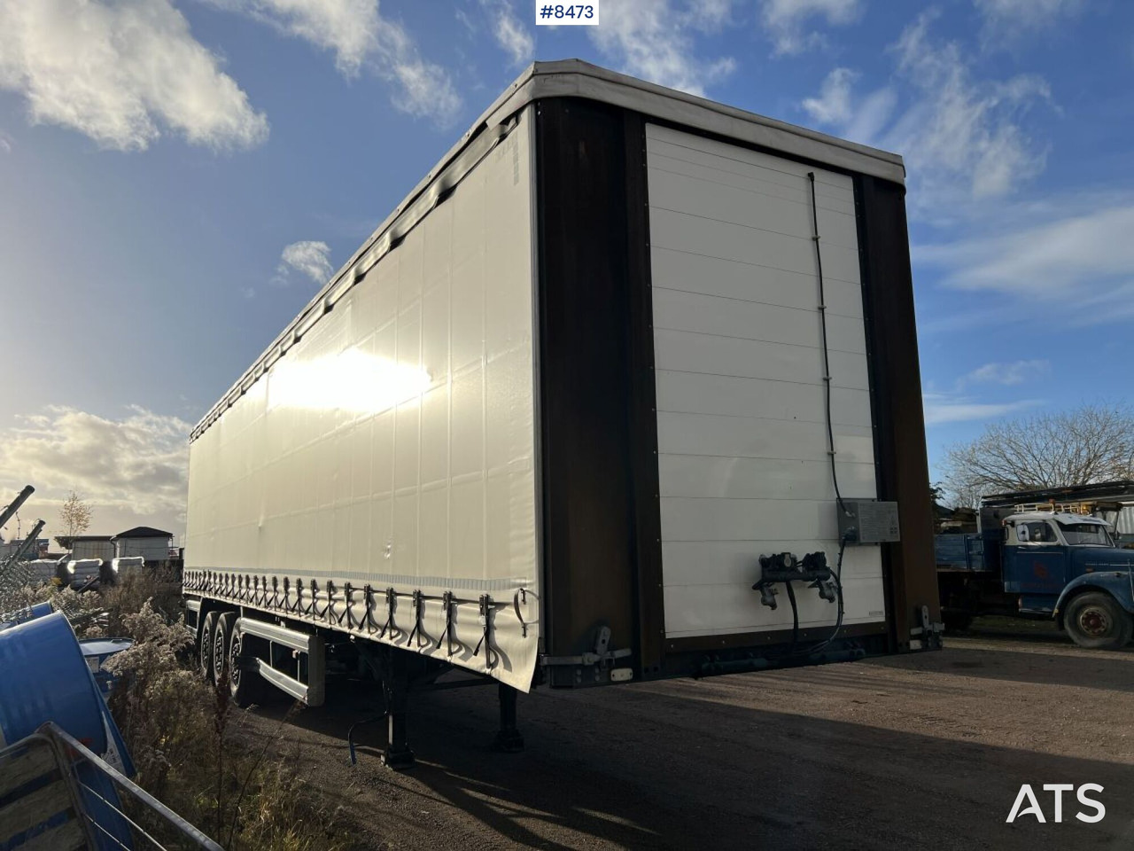 Scania ST37 Trailer with openable side - Semirremolque lona: foto 1 Scania ST37 Trailer with openable side - Semirremolque lona: foto 1