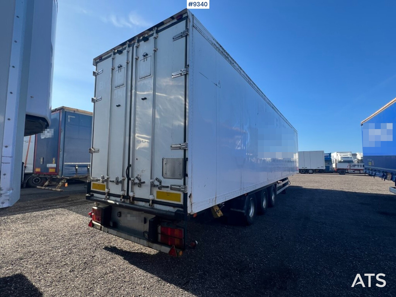 Trailer - SCHMITZ SKO 24 - Semirremolque caja cerrada: foto 1 Trailer - SCHMITZ SKO 24 - Semirremolque caja cerrada: foto 1