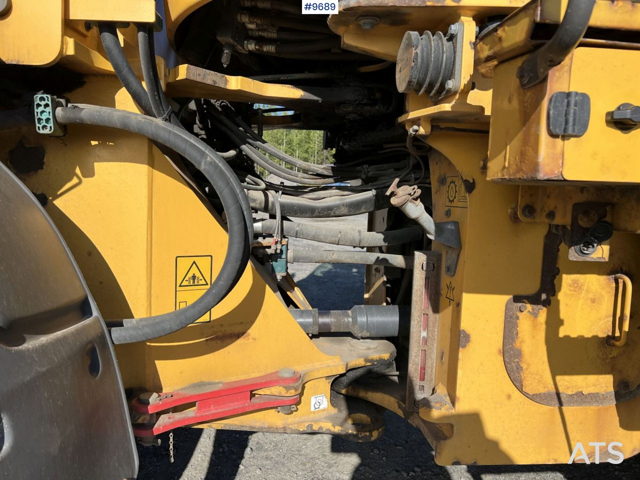 Cargadora de ruedas VOLVO L60G Wheel loader with multi-bucket: foto 16 Cargadora de ruedas VOLVO L60G Wheel loader with multi-bucket: foto 16