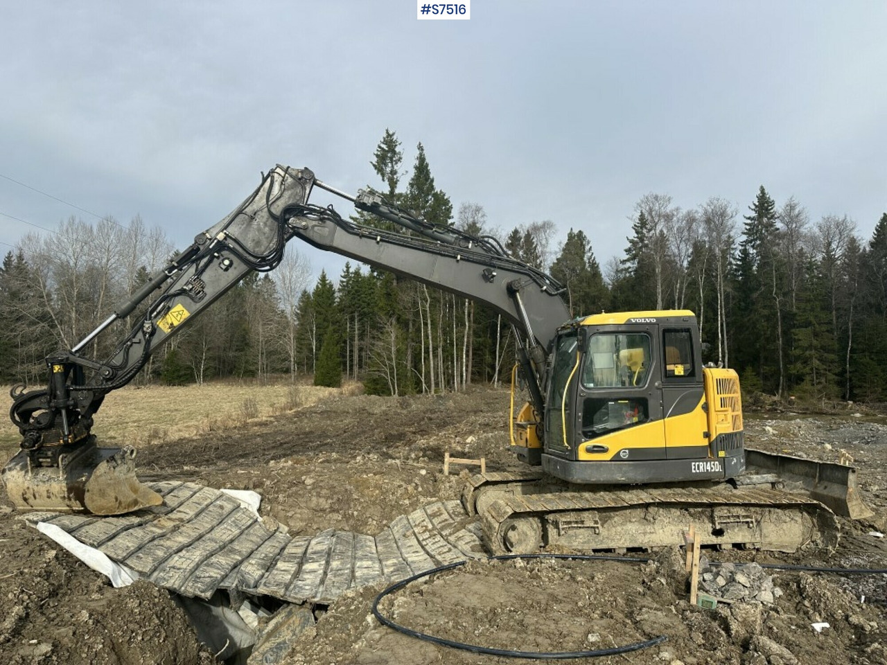 Volvo ECR145DL Crawler excavator with rotor and buckets - Excavadora de cadenas: foto 2 Volvo ECR145DL Crawler excavator with rotor and buckets - Excavadora de cadenas: foto 2