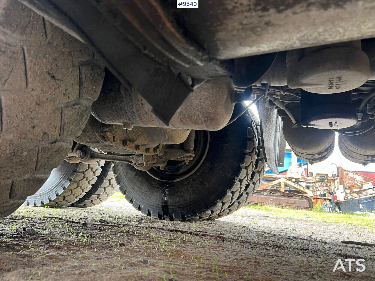 Camión volquete Volvo FH16 8*4 Tipper/Mining truck: foto 13 Camión volquete Volvo FH16 8*4 Tipper/Mining truck: foto 13