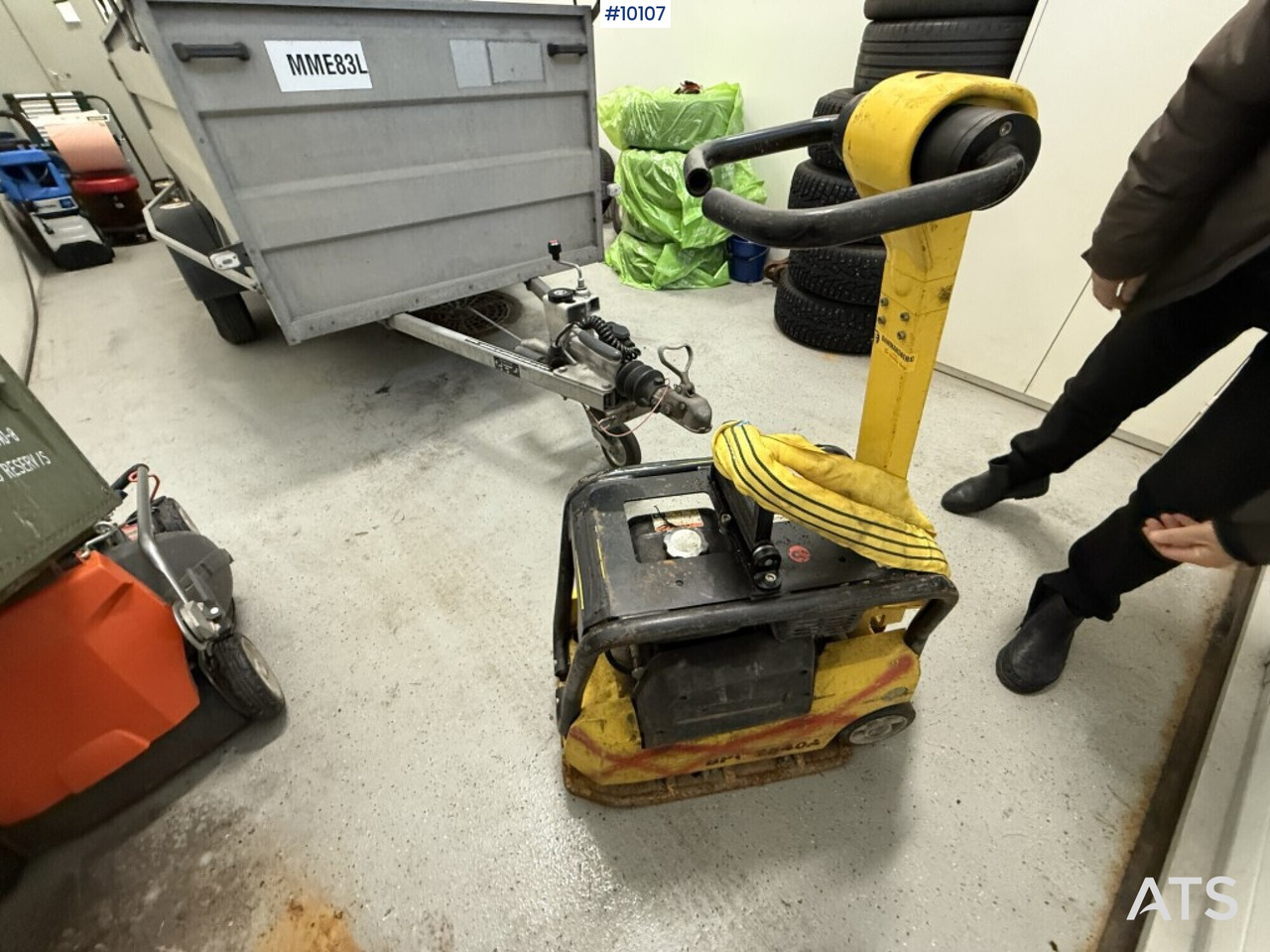 Wacker Neuson BPU 2040A plate compactor - Plancha reversible: foto 3 Wacker Neuson BPU 2040A plate compactor - Plancha reversible: foto 3