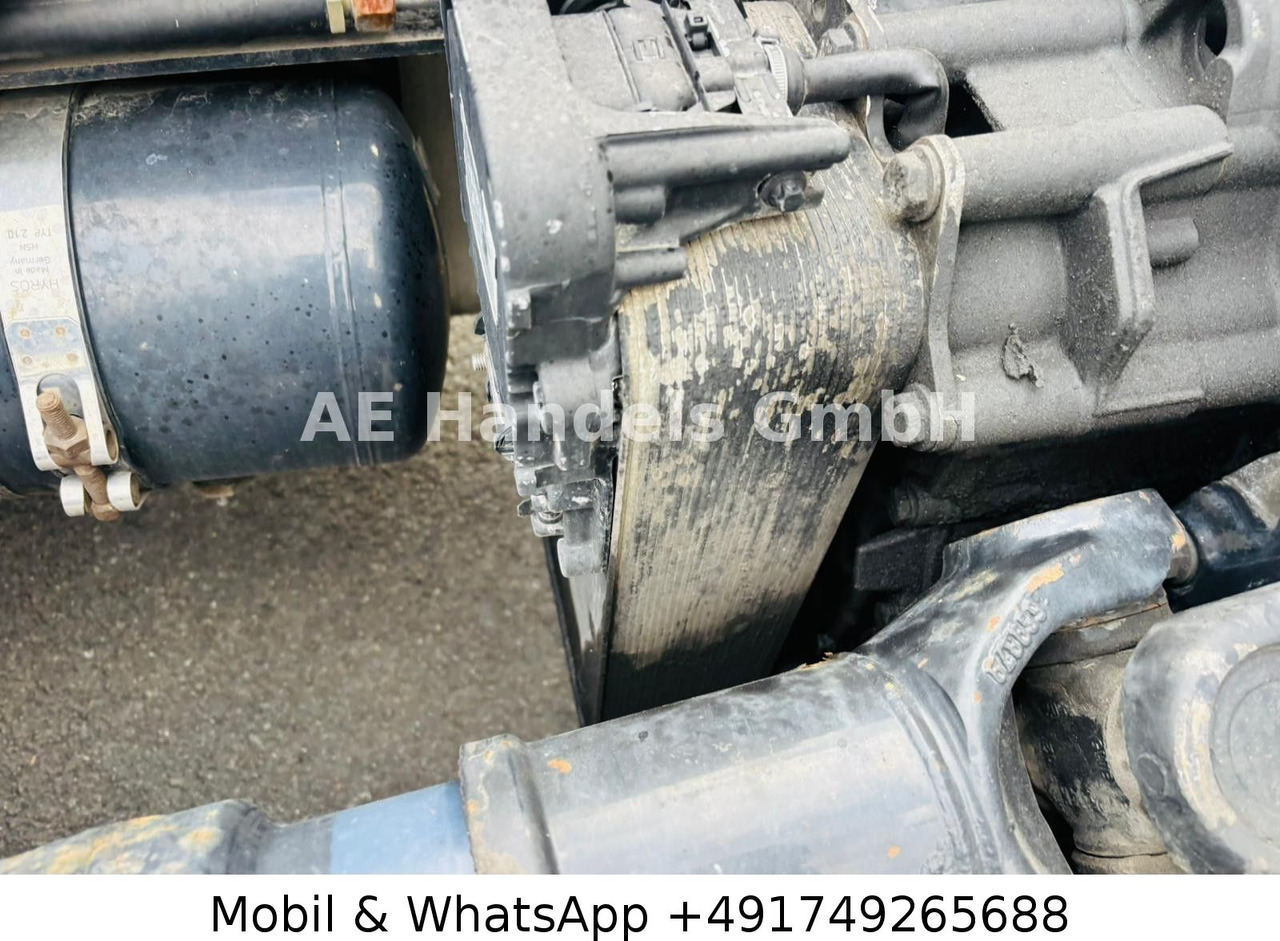 Cabeza tractora MAN TGX 18.440 XLX ADR BL *Retarder/ACC/Standklima: foto 11 Cabeza tractora MAN TGX 18.440 XLX ADR BL *Retarder/ACC/Standklima: foto 11