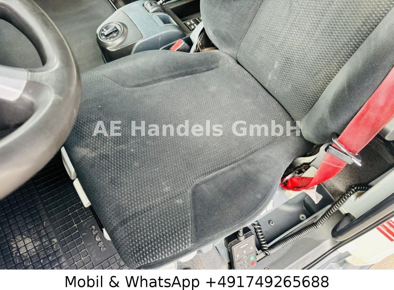 Cabeza tractora MAN TGX 18.440 XLX ADR BL *Retarder/ACC/Standklima: foto 19 Cabeza tractora MAN TGX 18.440 XLX ADR BL *Retarder/ACC/Standklima: foto 19