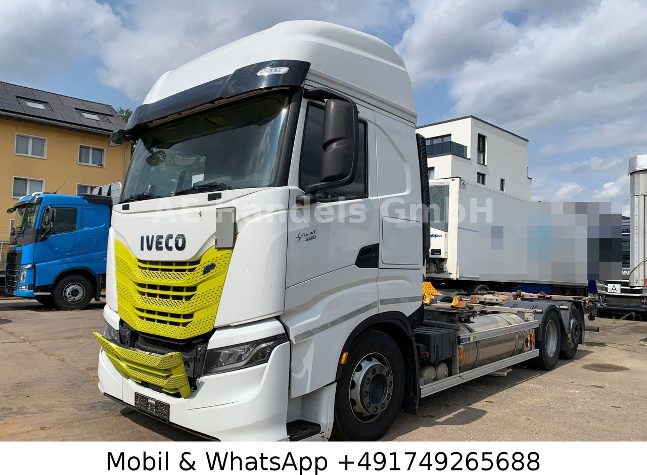 Iveco S-Way 460 LNG BDF 6x2 *Retarder/Lenk+Lift/AHK - Camión portacontenedore/ Intercambiable: foto 4 Iveco S-Way 460 LNG BDF 6x2 *Retarder/Lenk+Lift/AHK - Camión portacontenedore/ Intercambiable: foto 4