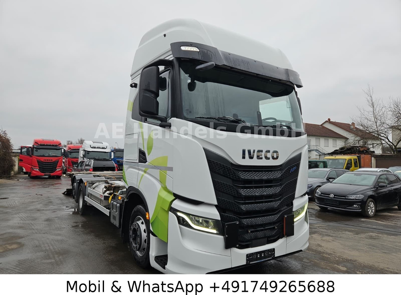 Iveco SWay 460 AS BDF LNG *Retader/Lenk+Lift/LBW/Multi - Camión portacontenedore/ Intercambiable: foto 1 Iveco SWay 460 AS BDF LNG *Retader/Lenk+Lift/LBW/Multi - Camión portacontenedore/ Intercambiable: foto 1
