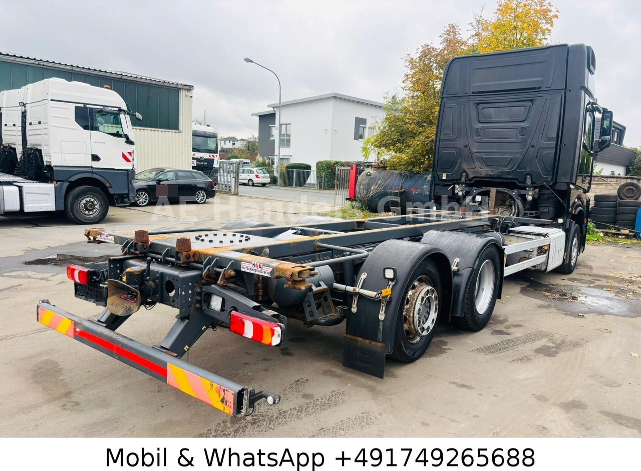 Mercedes-Benz Actros 2542 GigaSpace LL BDF*Retarder/Multi/Lift - Camión portacontenedore/ Intercambiable: foto 3 Mercedes-Benz Actros 2542 GigaSpace LL BDF*Retarder/Multi/Lift - Camión portacontenedore/ Intercambiable: foto 3