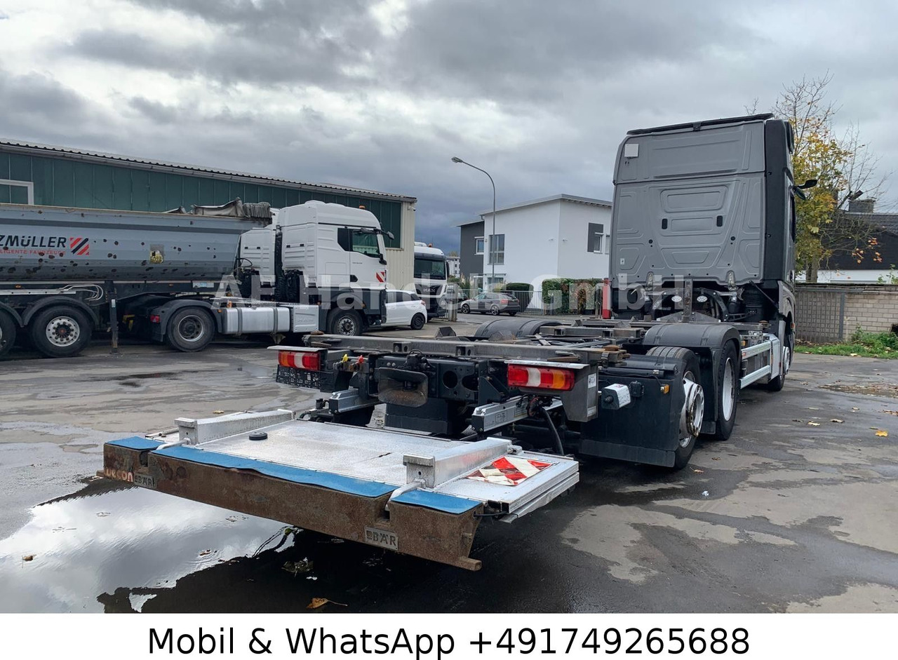 Camión portacontenedore/ Intercambiable Mercedes-Benz Actros V 2545 GigaSpace BDF LL*Retarder/LBW/L+L: foto 7 Camión portacontenedore/ Intercambiable Mercedes-Benz Actros V 2545 GigaSpace BDF LL*Retarder/LBW/L+L: foto 7