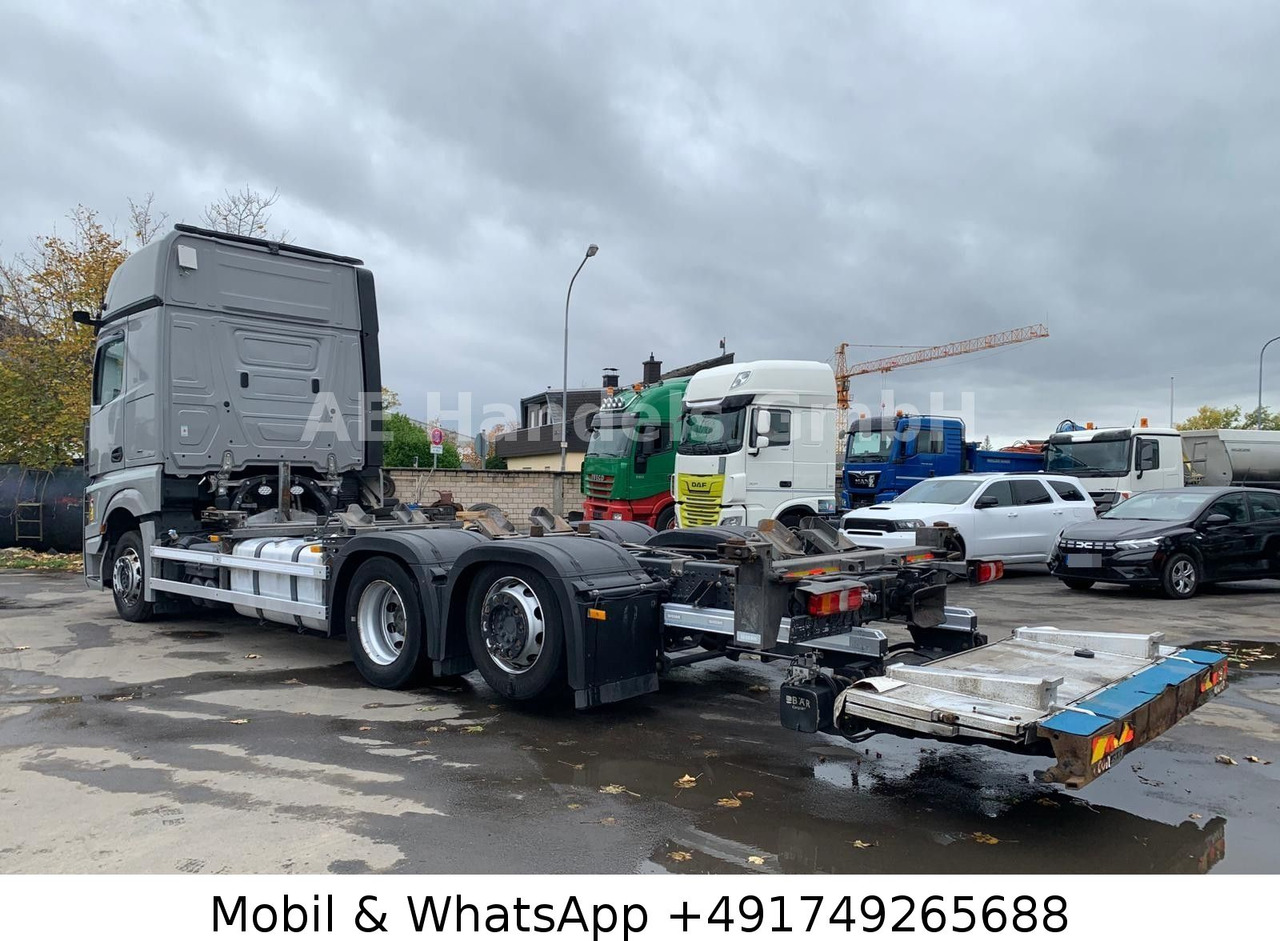 Mercedes-Benz Actros V 2545 GigaSpace BDF LL*Retarder/LBW/L+L - Camión portacontenedore/ Intercambiable: foto 2 Mercedes-Benz Actros V 2545 GigaSpace BDF LL*Retarder/LBW/L+L - Camión portacontenedore/ Intercambiable: foto 2