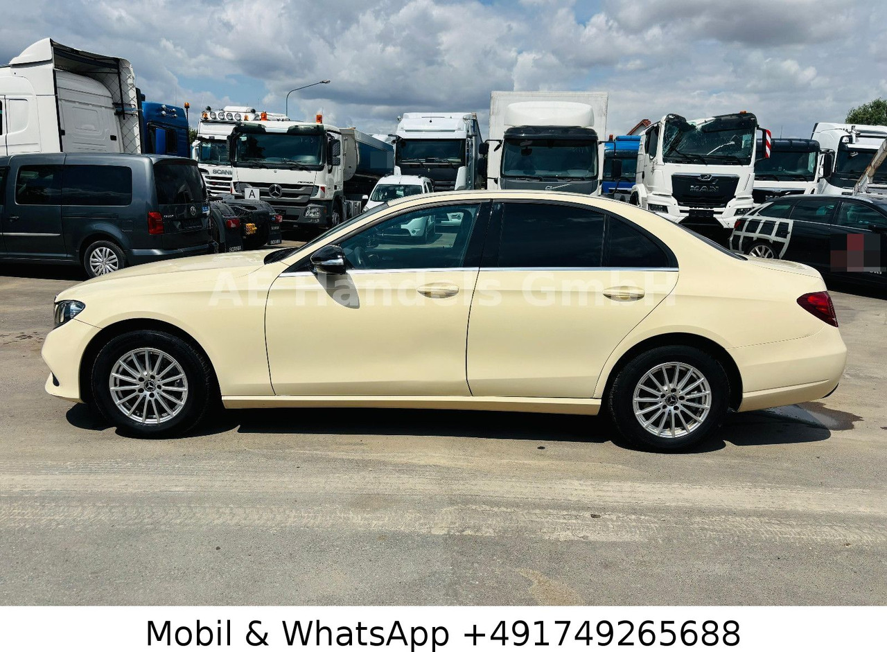 Sedan Mercedes-Benz E 220 d *Leder / Sitzheizung / Tempomat: foto 6