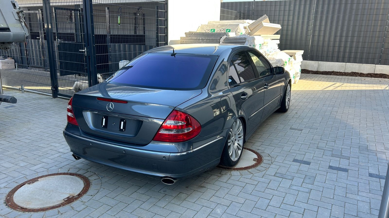 Mercedes-Benz E 350 ELEGANCE *Sport/Harman/Desingo/Massage/PDC - Sedan: foto 3 Mercedes-Benz E 350 ELEGANCE *Sport/Harman/Desingo/Massage/PDC - Sedan: foto 3