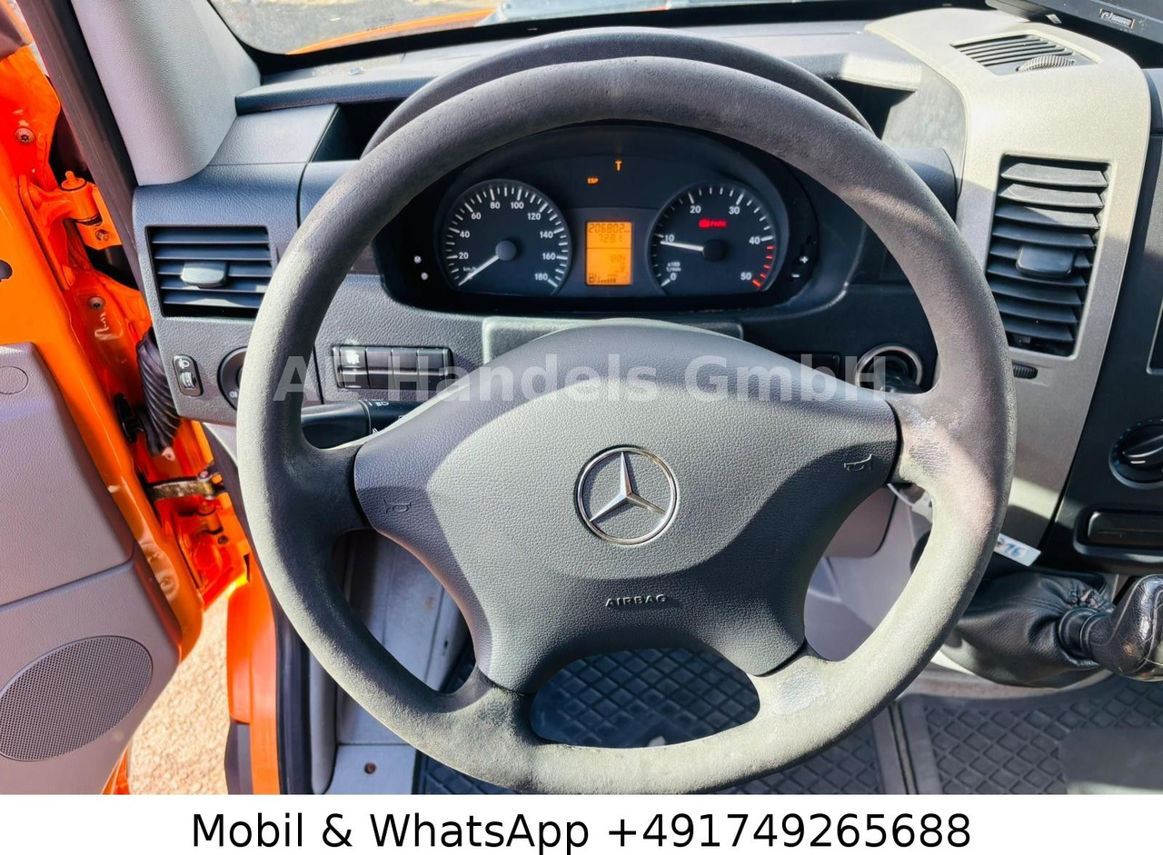 Camión de basura Mercedes-Benz Sprinter II 515 CDI 4x2 Hagemann HG 4,5 SL240: foto 22 Camión de basura Mercedes-Benz Sprinter II 515 CDI 4x2 Hagemann HG 4,5 SL240: foto 22