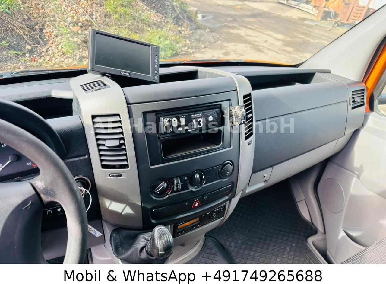 Camión de basura Mercedes-Benz Sprinter II 515 CDI 4x2 Hagemann HG 4,5 SL240: foto 21 Camión de basura Mercedes-Benz Sprinter II 515 CDI 4x2 Hagemann HG 4,5 SL240: foto 21