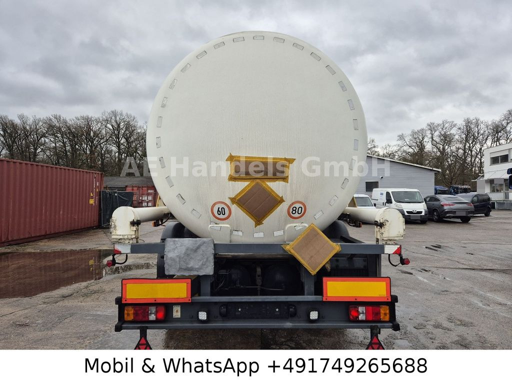 Willig *ADR/40.000Liter/Kerosin/Diesel/Benzin Willig *ADR/40.000Liter/Kerosin/Diesel/Benzin - Semirremolque cisterna: foto 4 Willig *ADR/40.000Liter/Kerosin/Diesel/Benzin Willig *ADR/40.000Liter/Kerosin/Diesel/Benzin - Semirremolque cisterna: foto 4