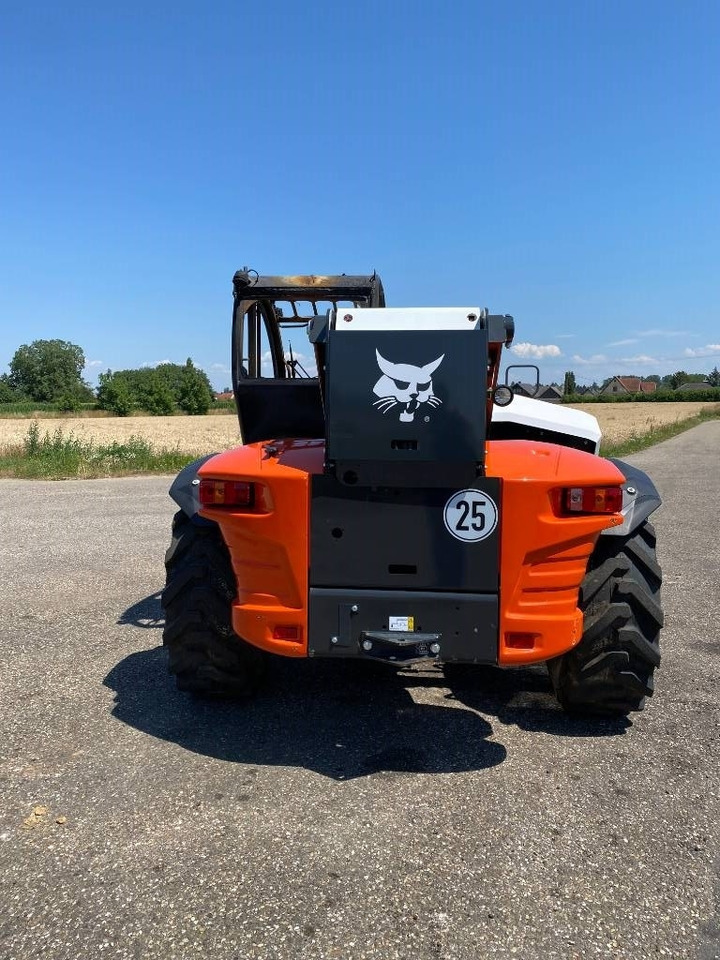 Bobcat T41.140SLPRB 1er Main Origine Française endommagé - Manipulador telescópico: foto 5 Bobcat T41.140SLPRB 1er Main Origine Française endommagé - Manipulador telescópico: foto 5