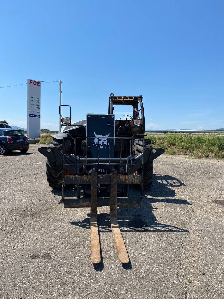 Bobcat T41.140SLPRB 1er Main Origine Française endommagé - Manipulador telescópico: foto 2 Bobcat T41.140SLPRB 1er Main Origine Française endommagé - Manipulador telescópico: foto 2