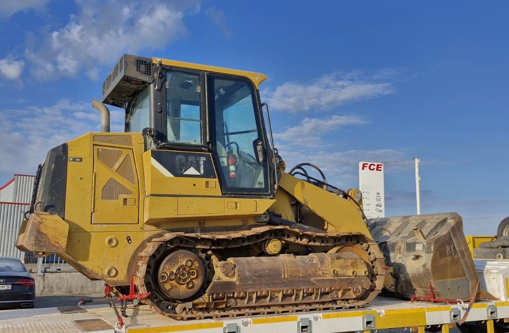 CAT 953 D A REPARER *TO REPAIR*ZU REPARIEREN - Cargadora de cadenas: foto 4 CAT 953 D A REPARER *TO REPAIR*ZU REPARIEREN - Cargadora de cadenas: foto 4