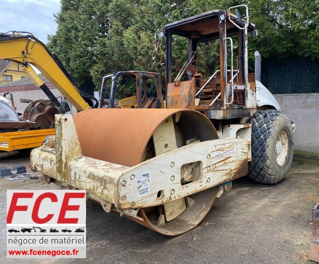 CAT CS-563E Origine Française /Certificat CE endommagé - Rodillo: foto 1 CAT CS-563E Origine Française /Certificat CE endommagé - Rodillo: foto 1