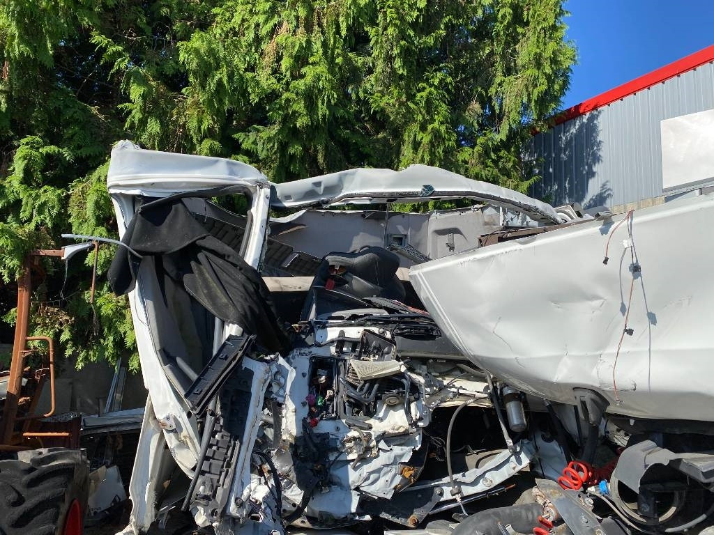 Cabeza tractora Renault T460 Vente en pièces détachée: foto 6