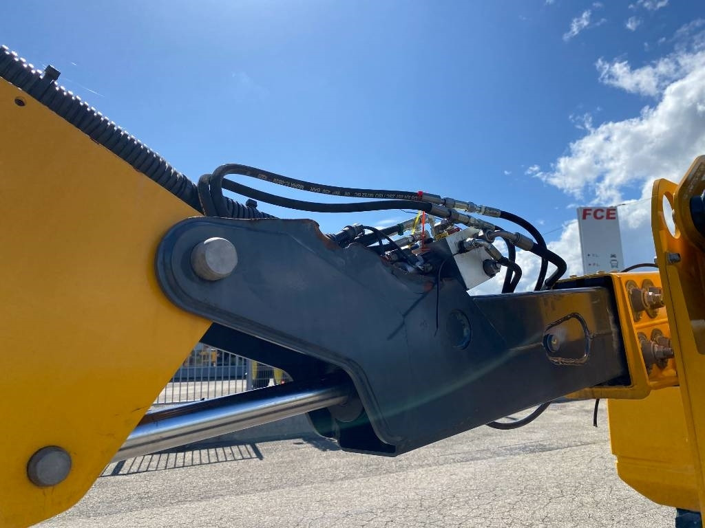 Plataforma articulada Haulotte HA16 RT/PRO-Certificat CE endommagée: foto 13 Plataforma articulada Haulotte HA16 RT/PRO-Certificat CE endommagée: foto 13