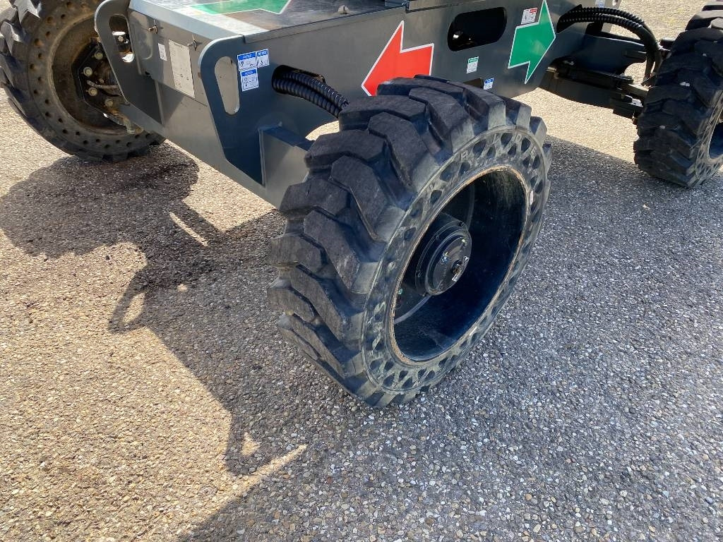 Plataforma articulada Haulotte HA16 RT/PRO-Certificat CE endommagée: foto 26 Plataforma articulada Haulotte HA16 RT/PRO-Certificat CE endommagée: foto 26