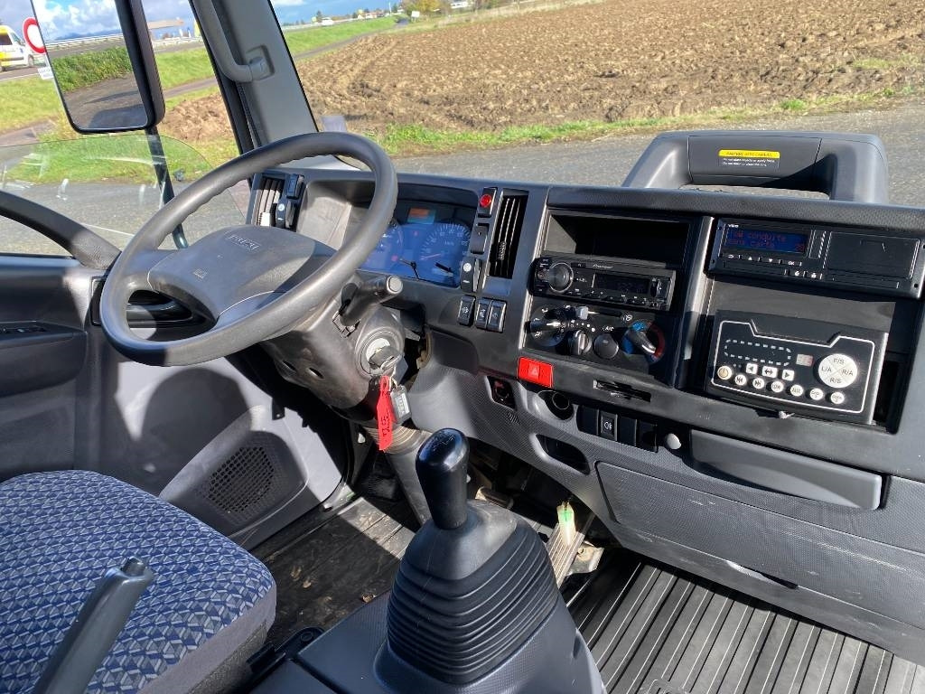 Camión portavehículos Isuzu P75-S2/MONZA 1er Main Carte grise Française: foto 37