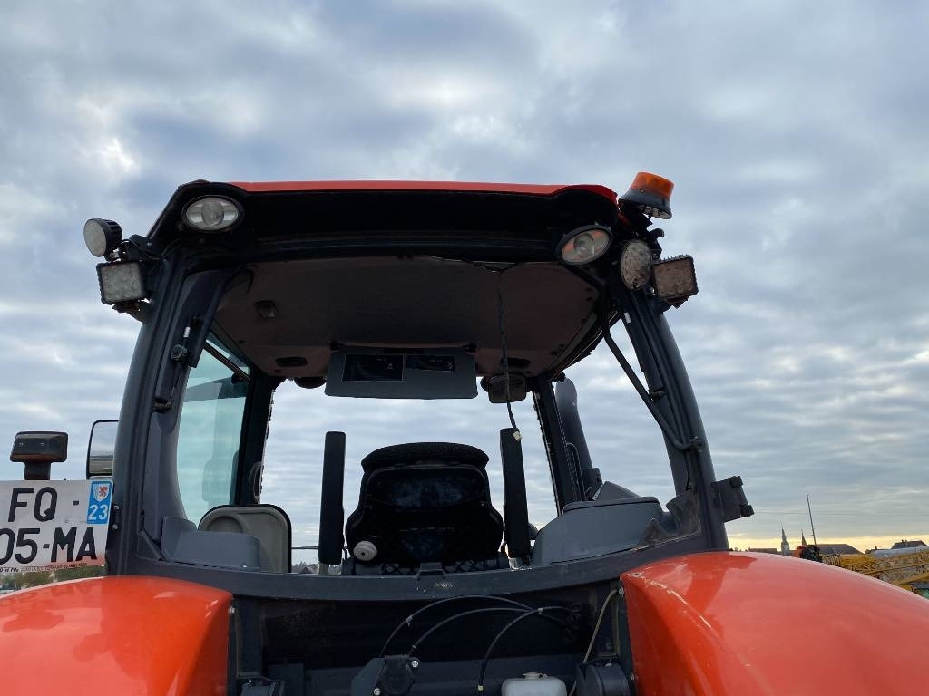 Tractor Kubota M6121 Carte Grise Française endommagé: foto 34 Tractor Kubota M6121 Carte Grise Française endommagé: foto 34