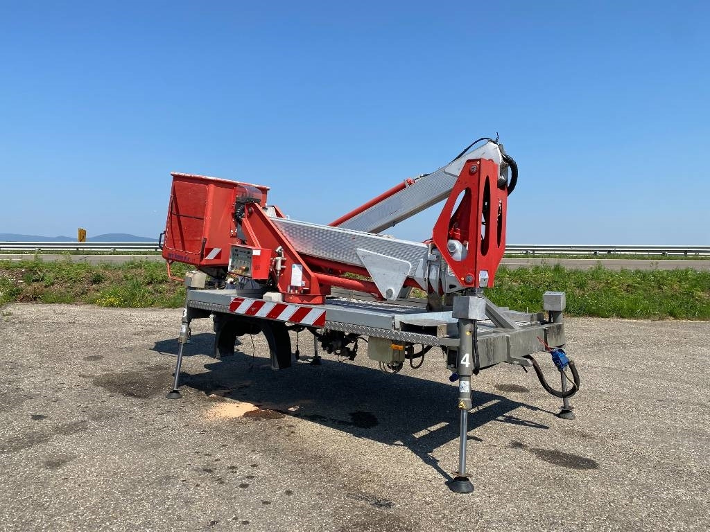 Multitel Nacelle Multitel MX 200 A réviser  - Camión con plataforma elevadora: foto 3 Multitel Nacelle Multitel MX 200 A réviser  - Camión con plataforma elevadora: foto 3