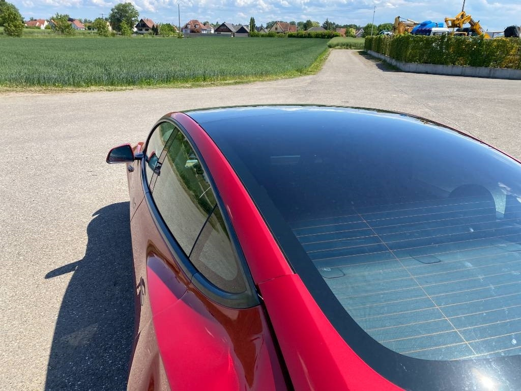 Coche Tesla MODEL 3 5YJ3 - Rwd Carte Grise Française endommagé: foto 33