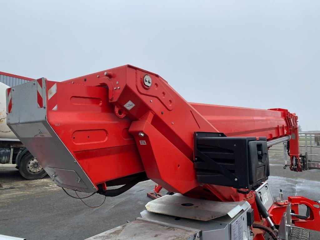 Plataforma araña Teupen LEO35T/PLUS a réparer: foto 31 Plataforma araña Teupen LEO35T/PLUS a réparer: foto 31