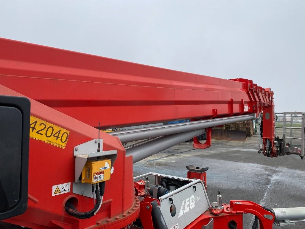 Plataforma araña Teupen LEO35T/PLUS a réparer: foto 36 Plataforma araña Teupen LEO35T/PLUS a réparer: foto 36