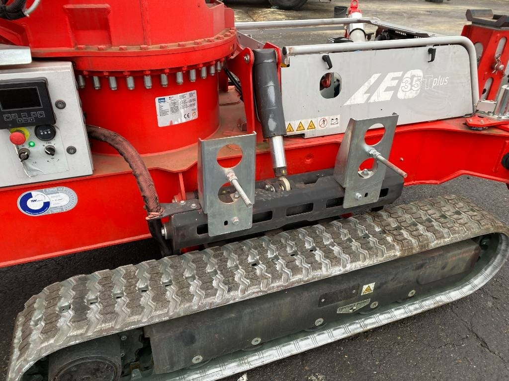 Plataforma araña Teupen LEO35T/PLUS a réparer: foto 39 Plataforma araña Teupen LEO35T/PLUS a réparer: foto 39