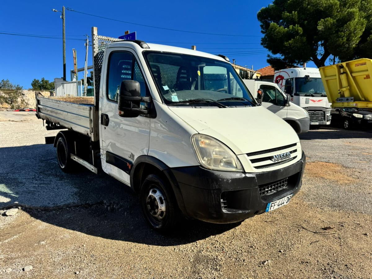Iveco Daily 35C15 - Furgoneta basculante: foto 5 Iveco Daily 35C15 - Furgoneta basculante: foto 5