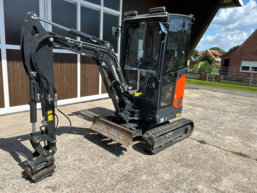 Eurocomach 18ZT - Miniexcavadora: foto 1 Eurocomach 18ZT - Miniexcavadora: foto 1