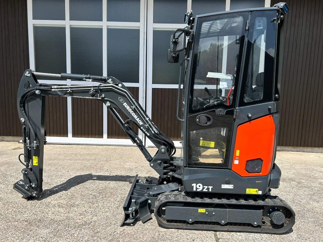 Eurocomach 19ZT - Miniexcavadora: foto 3 Eurocomach 19ZT - Miniexcavadora: foto 3